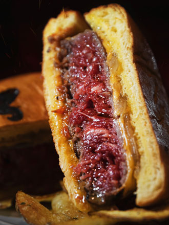 Hamburguesa kamado smoke